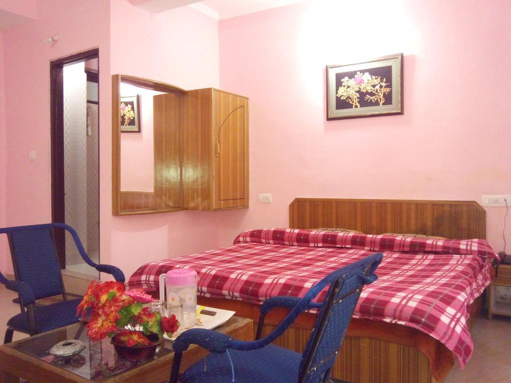 Hotel Kumar Residency Dharamshala Extérieur photo