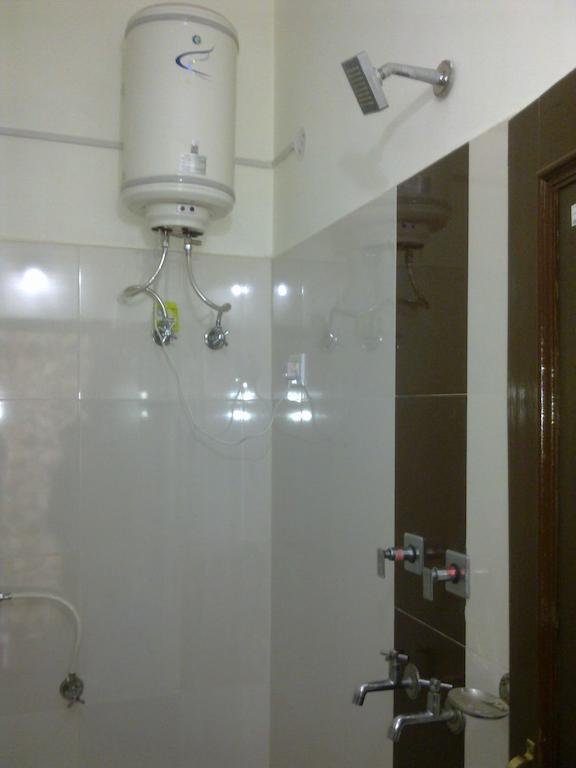 Hotel Kumar Residency Dharamshala Chambre photo