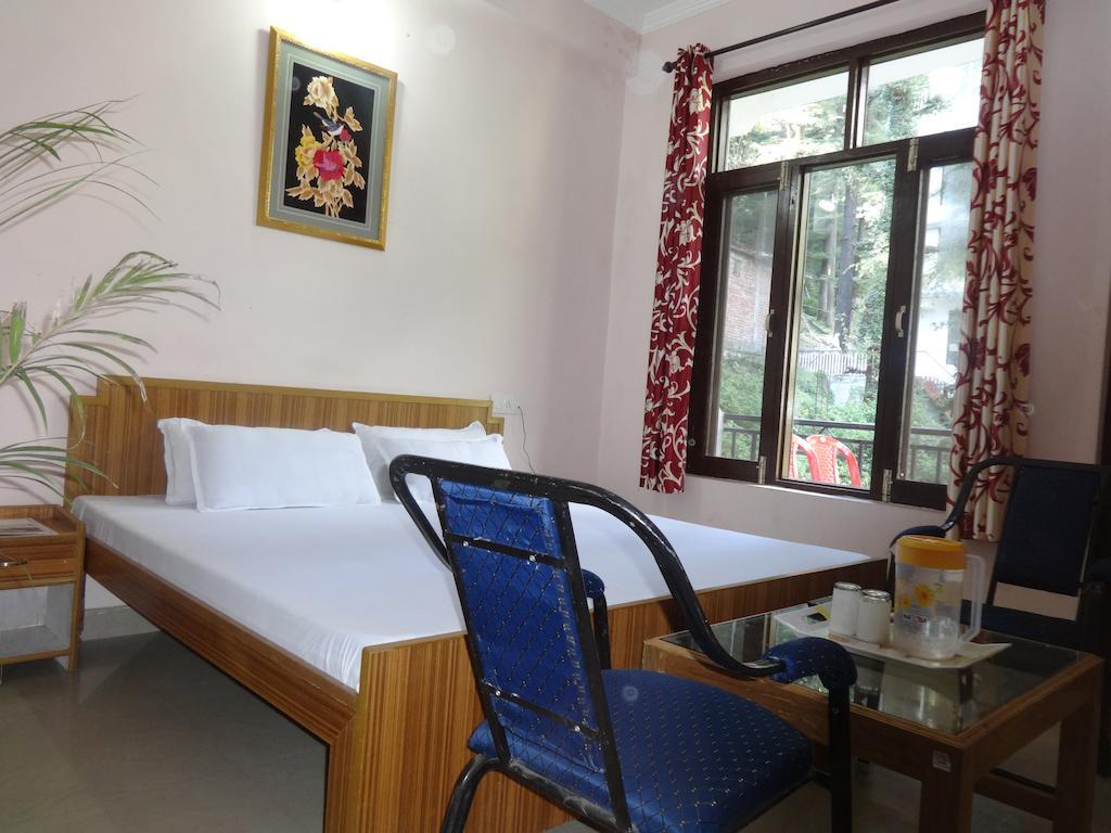 Hotel Kumar Residency Dharamshala Extérieur photo