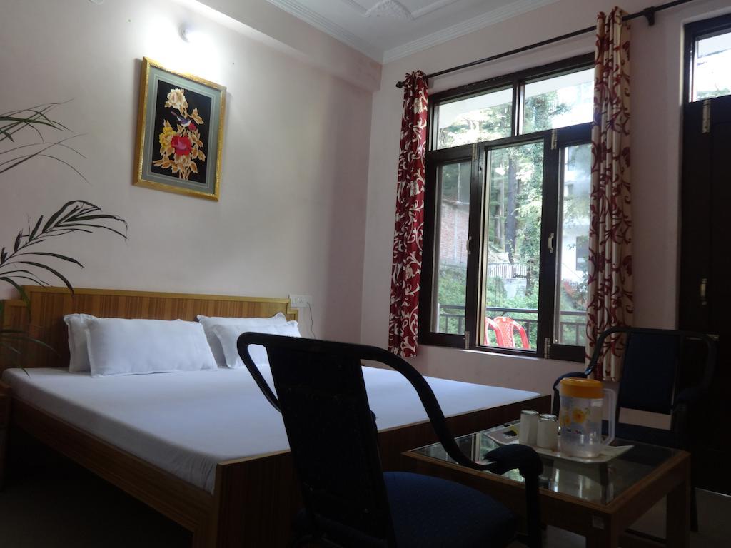 Hotel Kumar Residency Dharamshala Extérieur photo