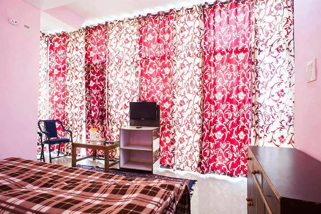 Hotel Kumar Residency Dharamshala Extérieur photo