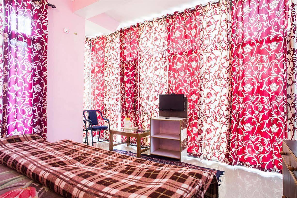 Hotel Kumar Residency Dharamshala Extérieur photo