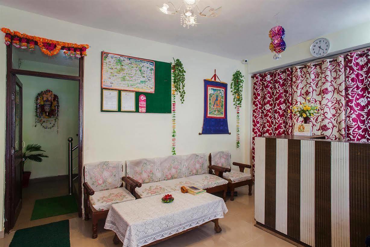 Hotel Kumar Residency Dharamshala Extérieur photo